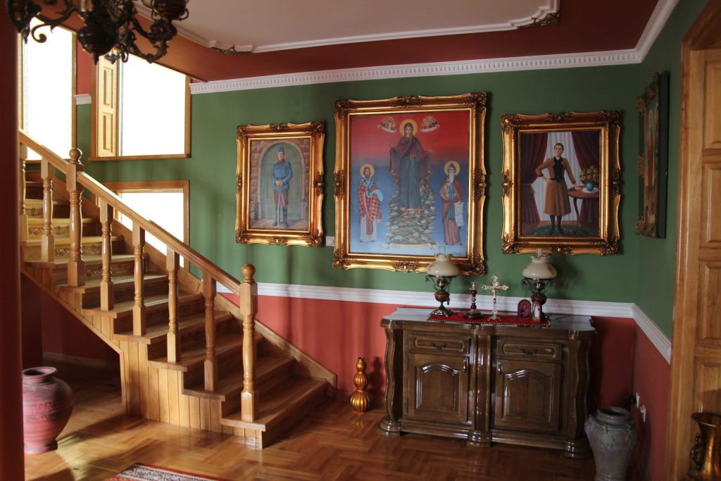Бесплатное изображение: православные, лестница, значок, изобразительное  искусство, Гостиная, прихожая, дизайн интерьера, в помещении, номер, алтарь