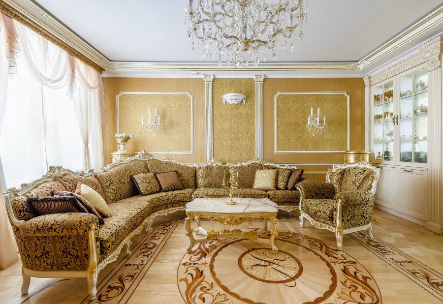 Зал в классическом стиле: выбор мебели и цветовые решения, фото примеров  интерьера