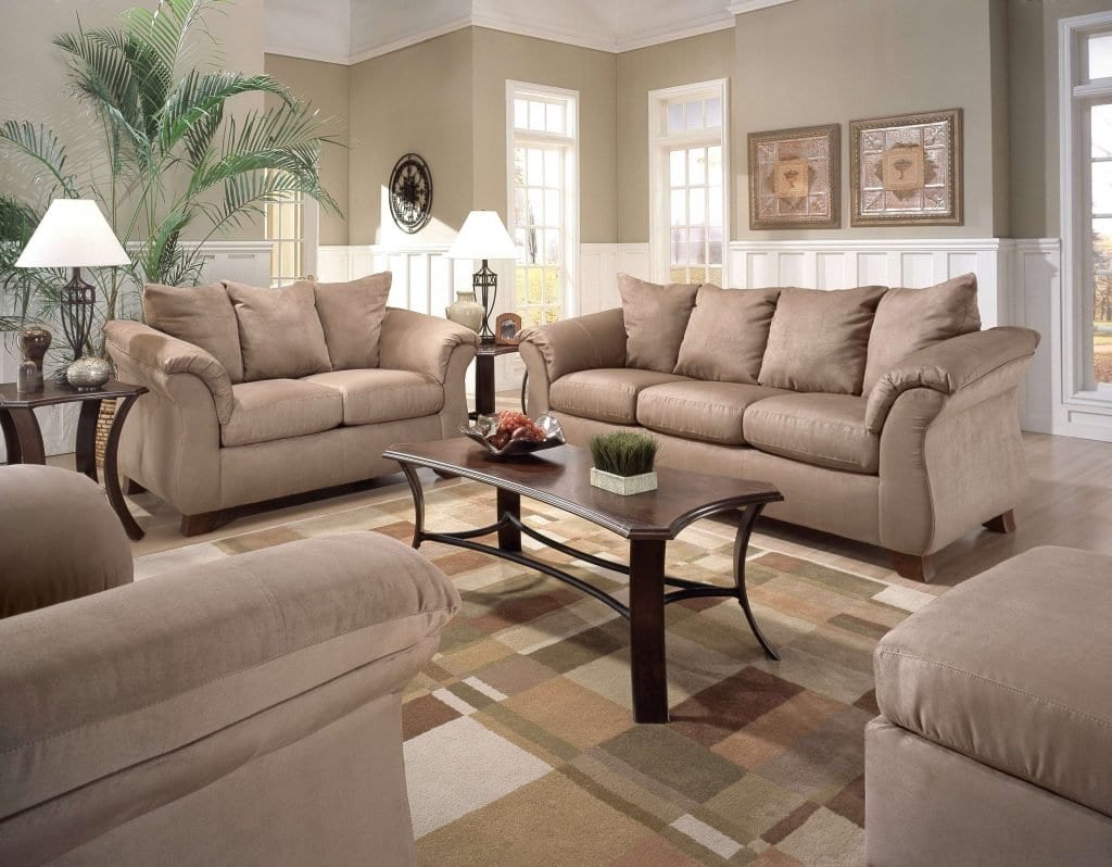 Коричневый диван в интерьере гостиной: 40 фото, с чем сочетать цвет