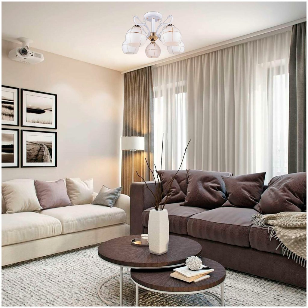 Светло коричневый диван в интерьере гостиной - 76 фото