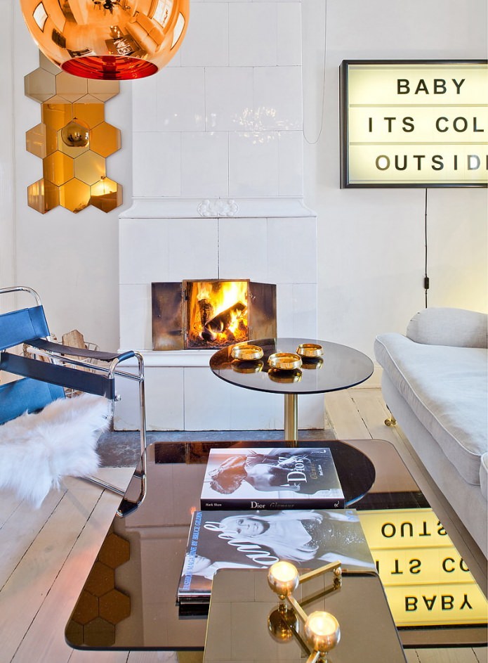 Золотой» скандинавский дизайн небольшой квартиры