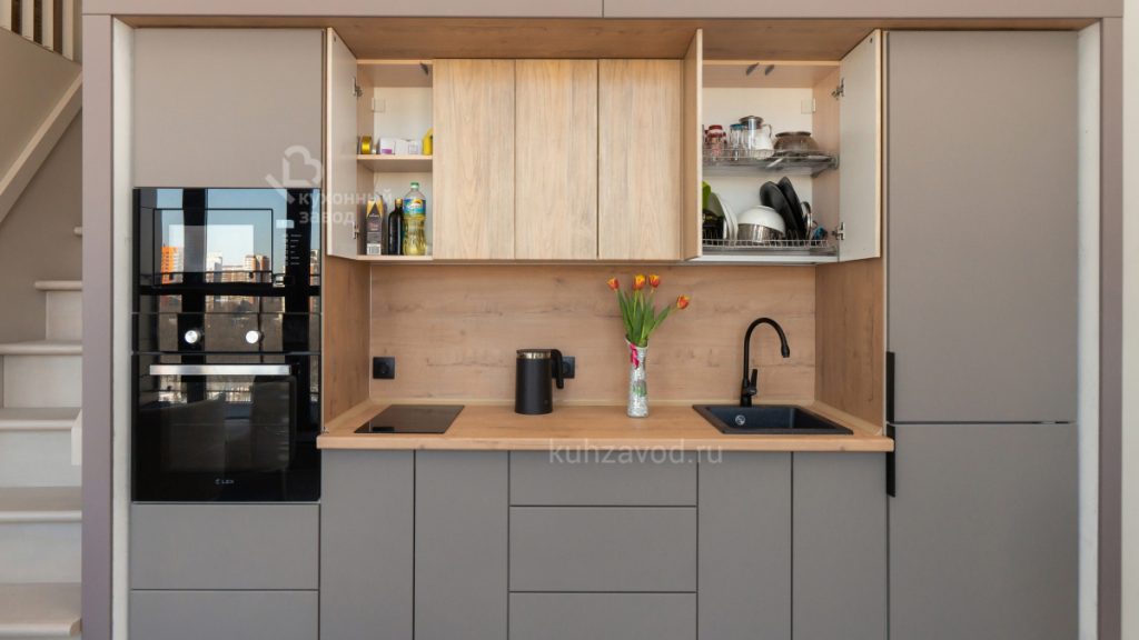 Кухня гостиная 18 кв м дизайн фото идеи - зонирование кухни и гостиной  оригинальные решения, барная стойка между кухней и гостиной.