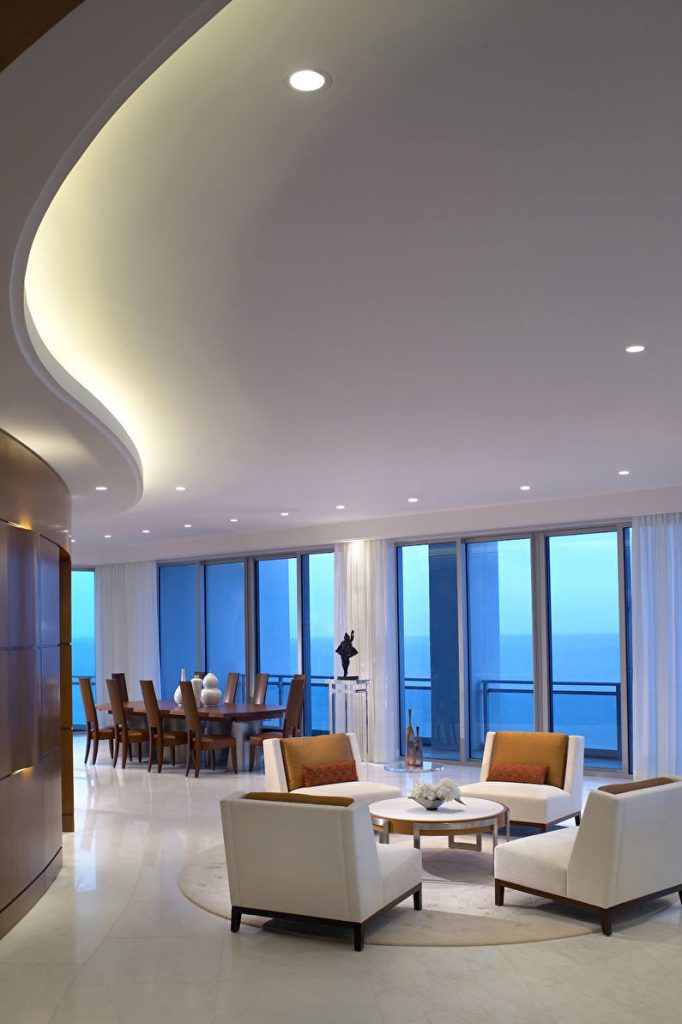 Потолок из гипсокартона в гостиной - 60 фото, дизайн потолка