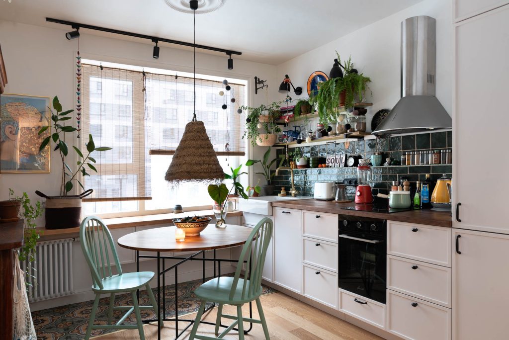 Красивые кухни в стиле фьюжн – 135 лучших фото дизайна интерьера кухни |  Houzz Россия