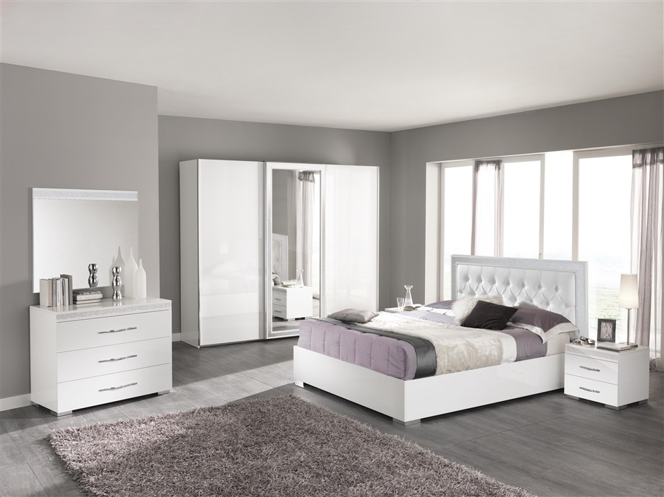 Белая мебель для спальни, возможные оттенки и правила сочетания