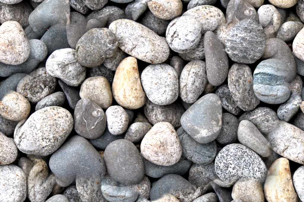 Купить Галька камень речной Серый /тн online с доставкой, цена, фото,  характеристики