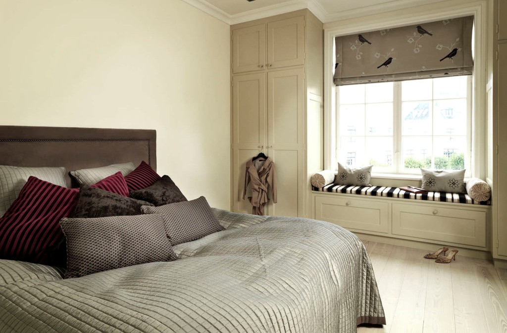 Дизайн спальни 12 кв.м: особенности отделки и интерьера, 16 фото