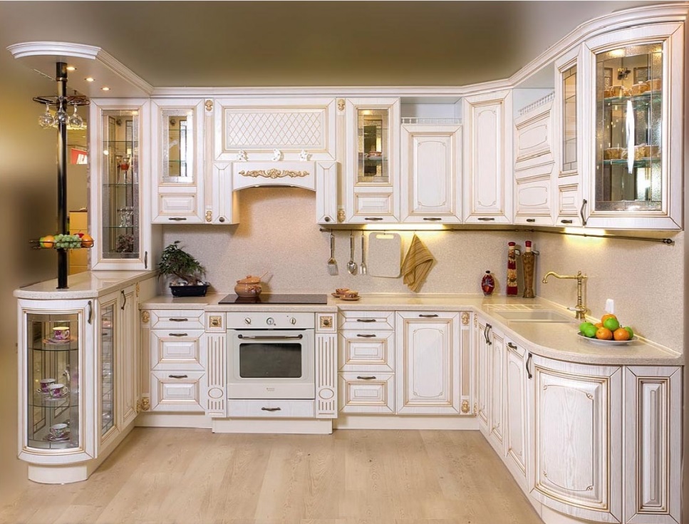 Дизайн угловой кухни в классическом стиле: особенности интерьера и  дизайнерские идеи.