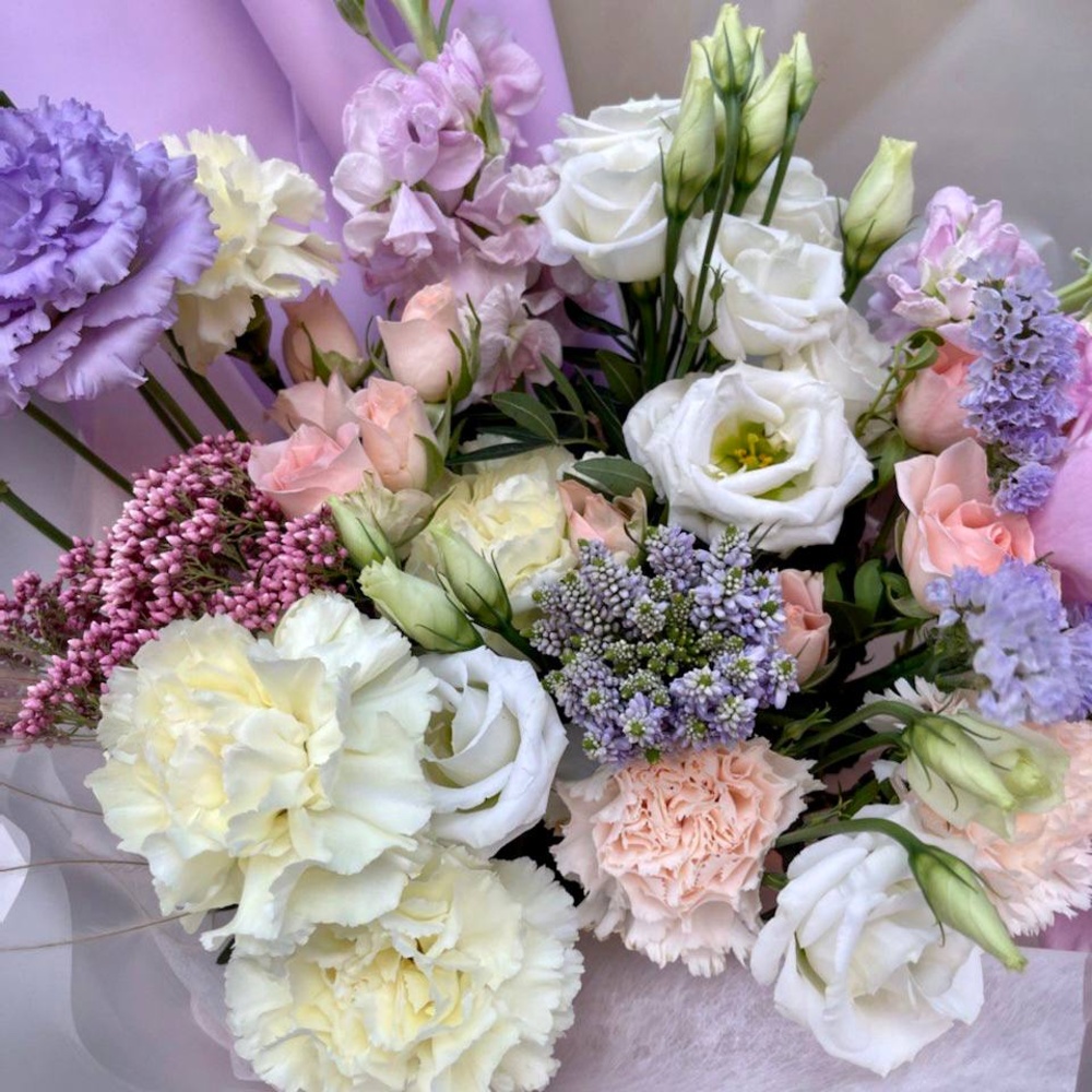 Букет для рака: пион, озотамнус и другие цветы по цене 5532 ₽ - купить в  RoseMarkt с доставкой по Санкт-Петербургу