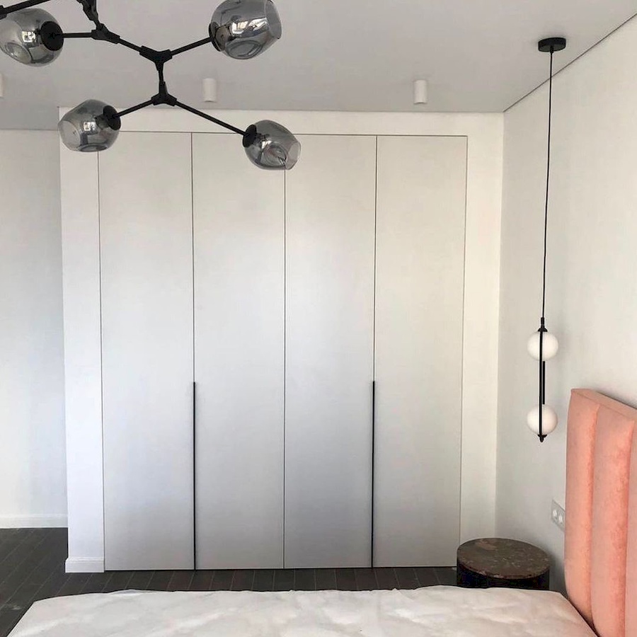 Встроенный шкаф в спальню на заказ Модель 38 - GILD Мебель